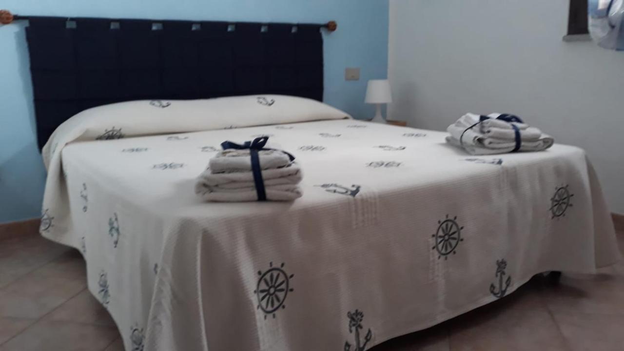 Appartamento Vista Mare Calasetta Exterior foto